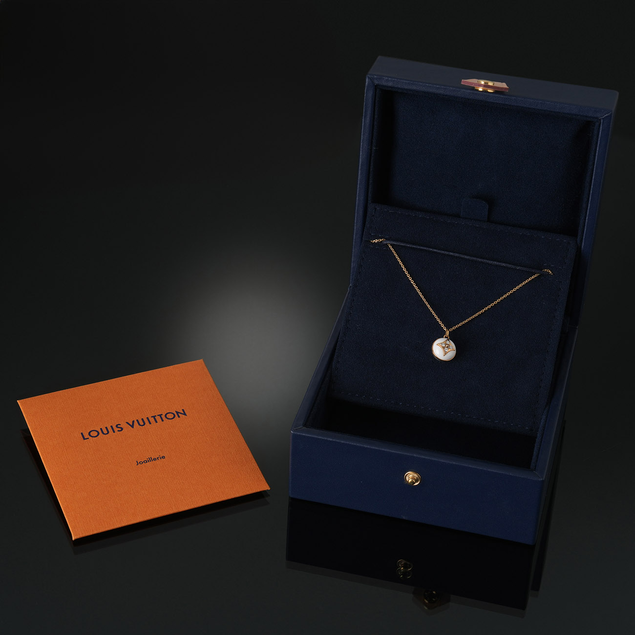 LOUIS VUITTON(USED)루이비통 Q93793 블라썸 펜던트 Q93793